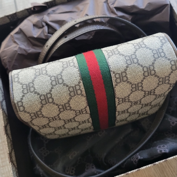 Balenciaga x Gucci The Hacker Project Camera Bag - Picture 7 of 9